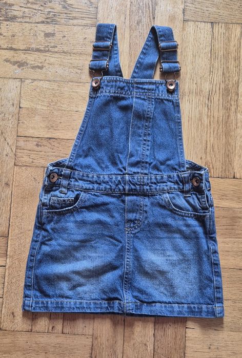 Sukienka ogrodniczka jeansową r 110