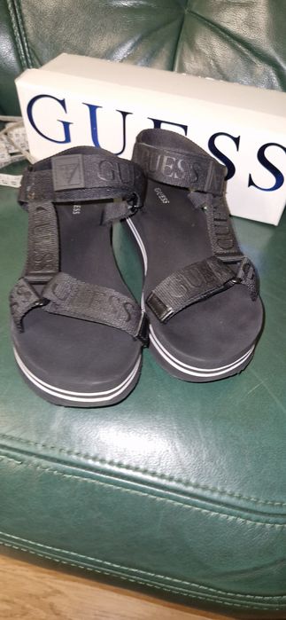 Guess босоніжки 38