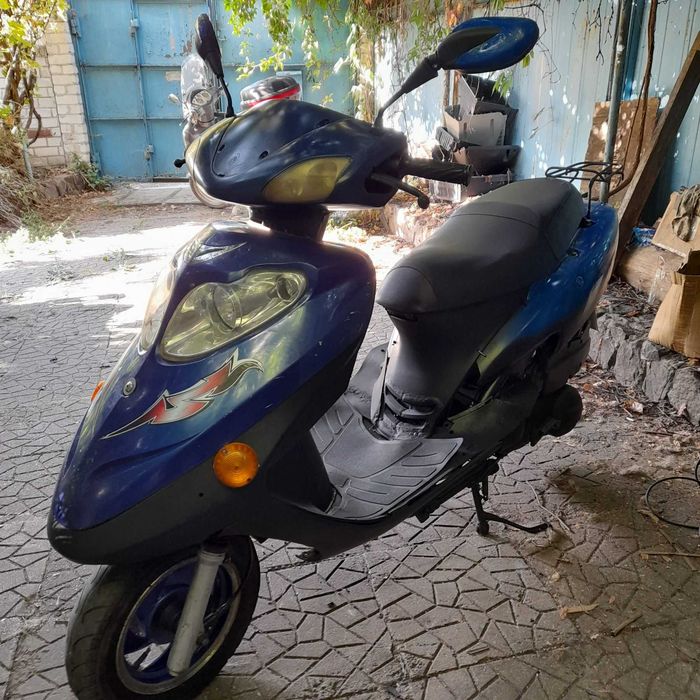 Скутер, мопед Viper Fantom 150