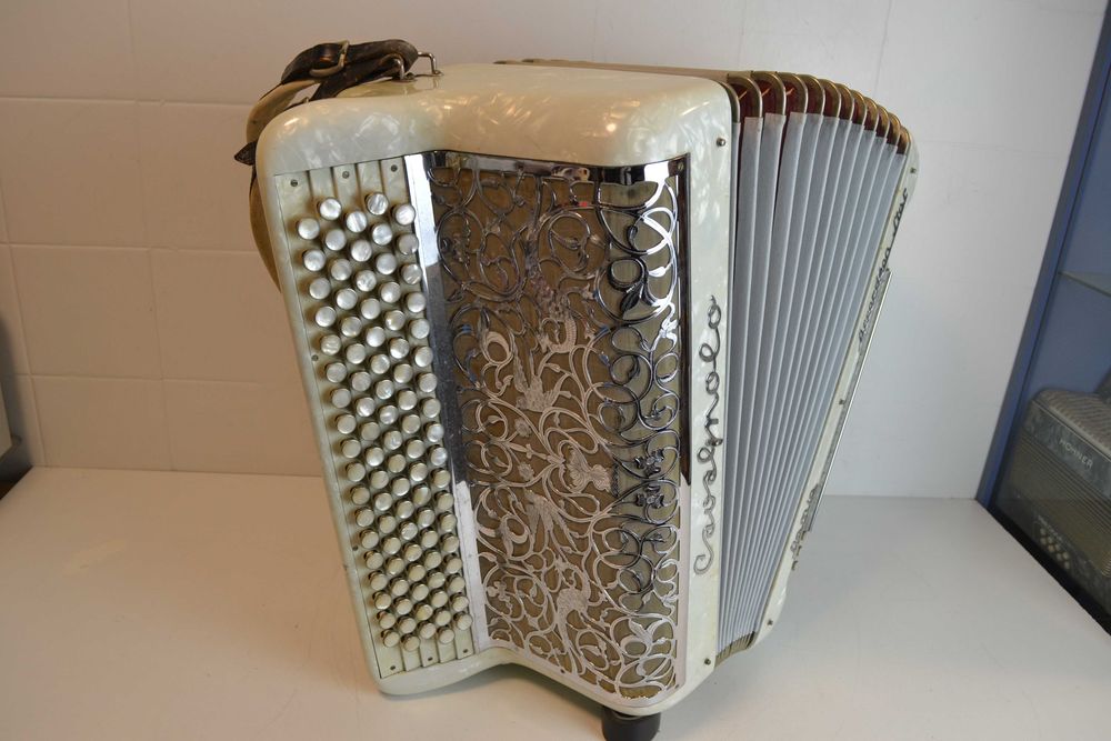 Acordeão Cavagnolo 4 Voz. N 101