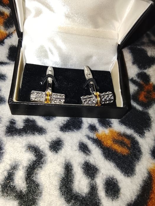 Spinki do mankietów