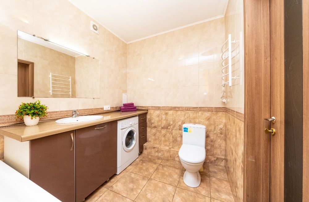 Посуточно! Двушка рядом с Центральным парком в престижном ЖК!