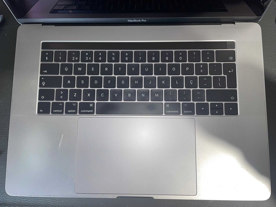 Macbook Pro 15" - 2016 - Para peças