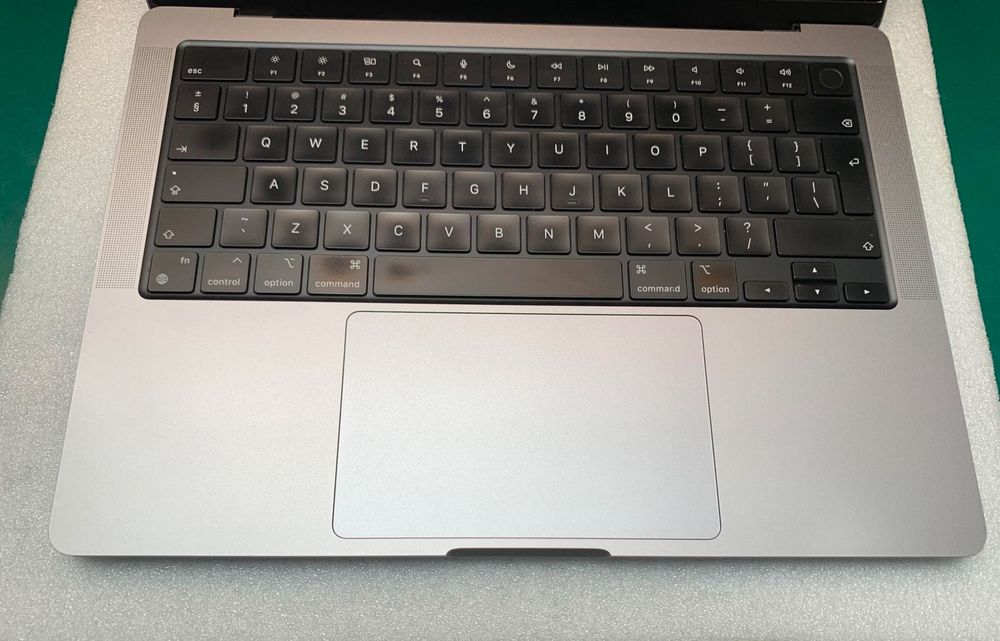 MacBook Pro 14 NAJMOCNIEJSZY | M2 Max 12C/30C | 64 GB RAM | Stan BDB