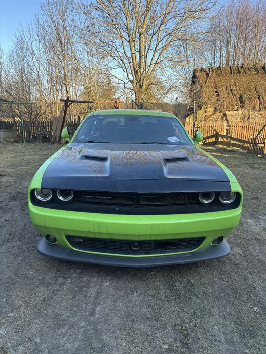 Dodge Challenger R/T Scat Pack 6.4 492KM