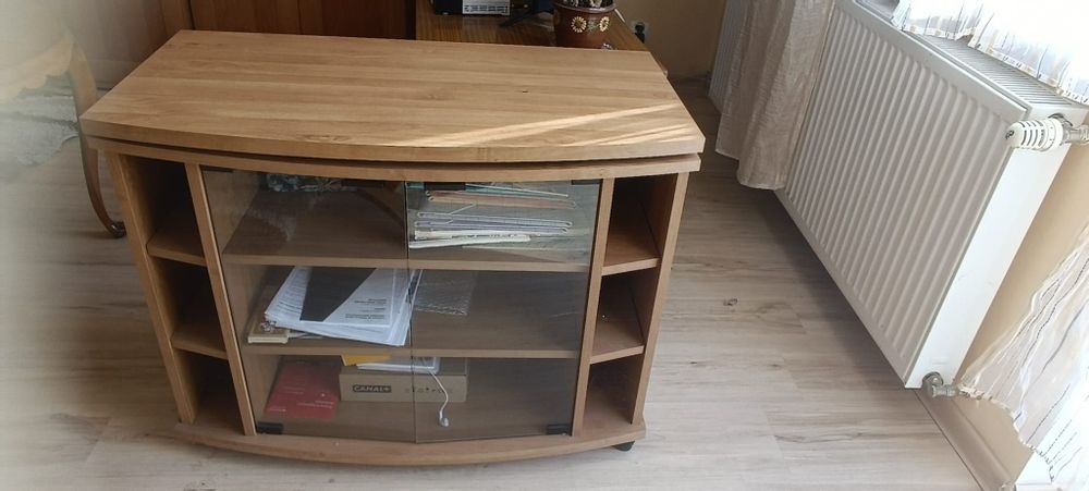 Szafka RTV z ruchomym blatem, stan bardzo dobry