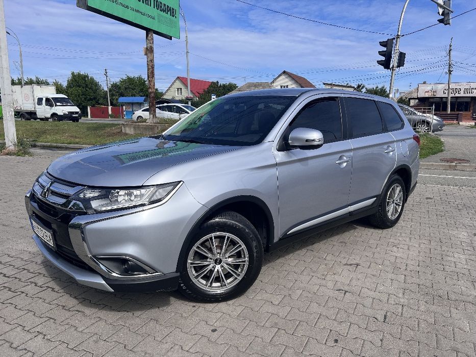 Mitsubishi Outlander III, 2016
