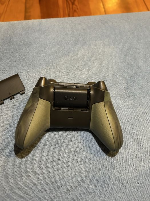 Xbox Series S 512GB + Pad Nocturnal Vapor + kable