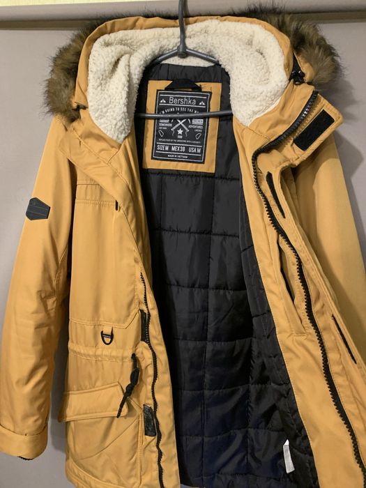 Зимова куртка (аляска)  розмір м