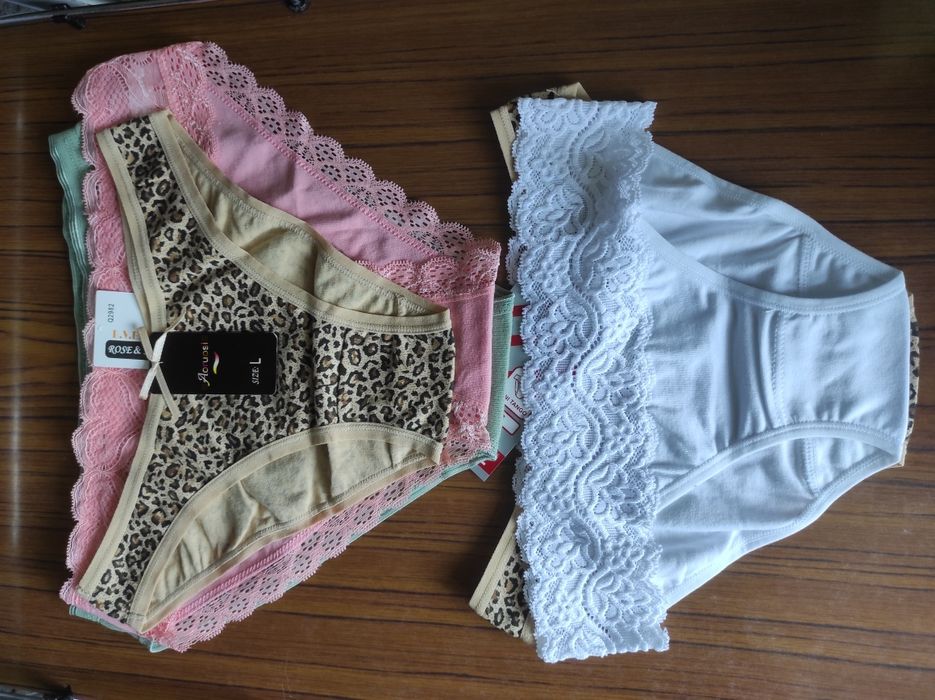 трусики для дівчат