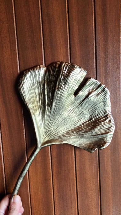 Gingko metal dourado