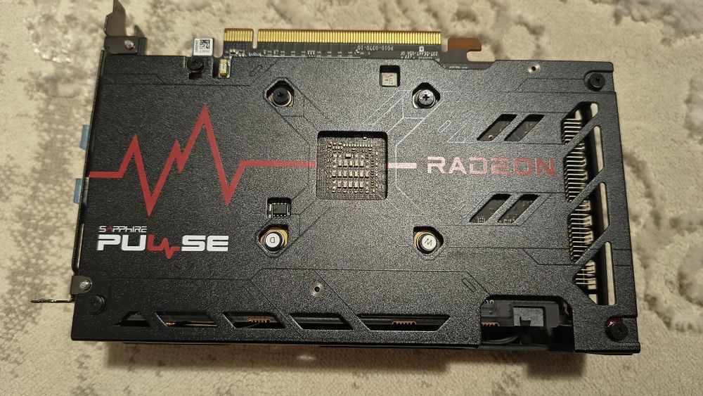 Відеокарта Sapphire pulse Rx 6600   GPRO  X060 8G
