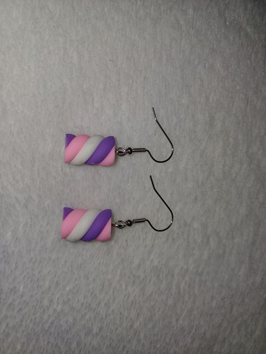 Brincos divertidos. Novos.
Cada 2,25€.