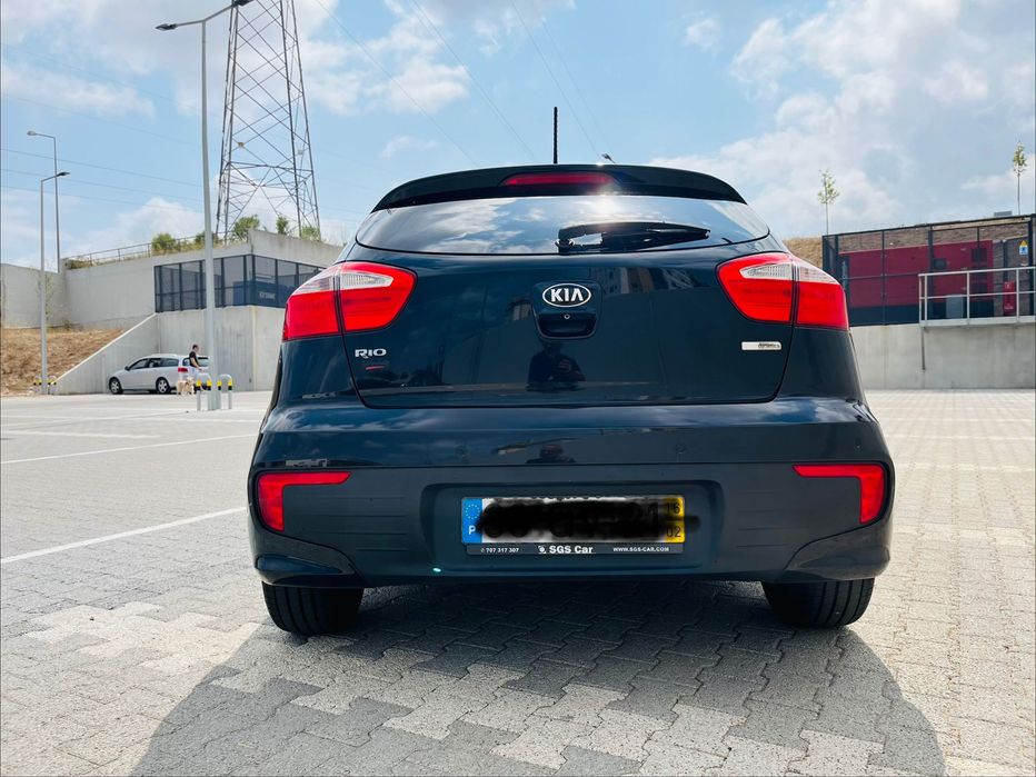 Kia rio 1.1 crdi van comercial