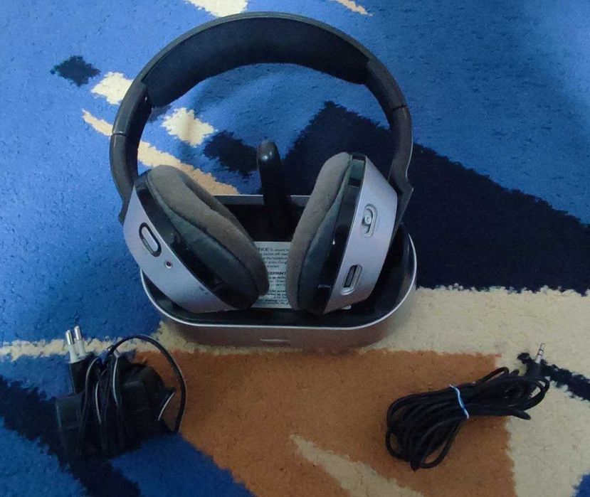 Беспроводные наушники Philips SHC8525 (на запчасти)