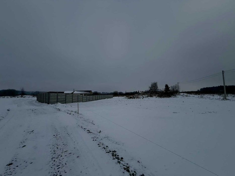 Продаж ділянки під житлову забудову