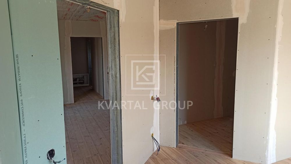 Продаж / Будинок / Київська, Вишеград