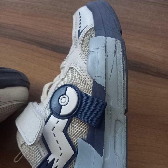 Buty sportowe pokemon