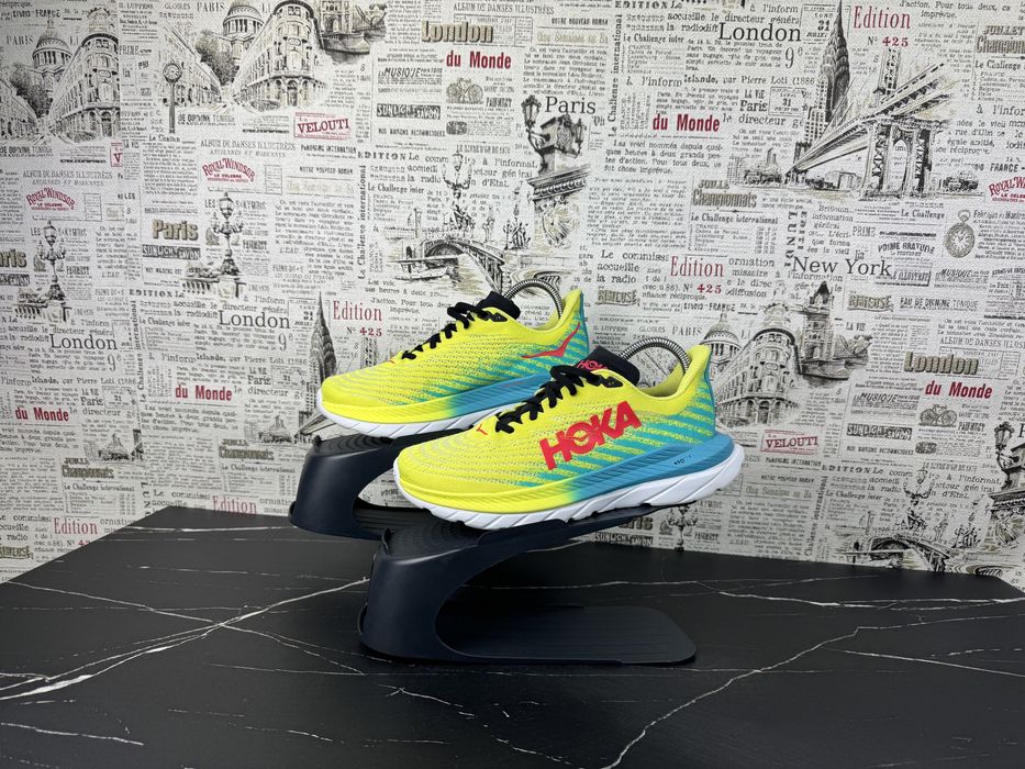 Оригінал Розмір 40 Кросівки Hoka One One Mach 5 Взуття