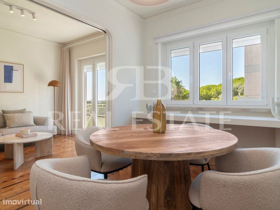 T1 com 2 varandas, mobilado e equipado | Ar-condicionado | Vista ri...