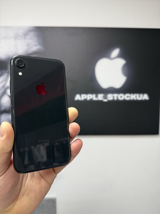 Продам Iphone XR 64 акб 100%