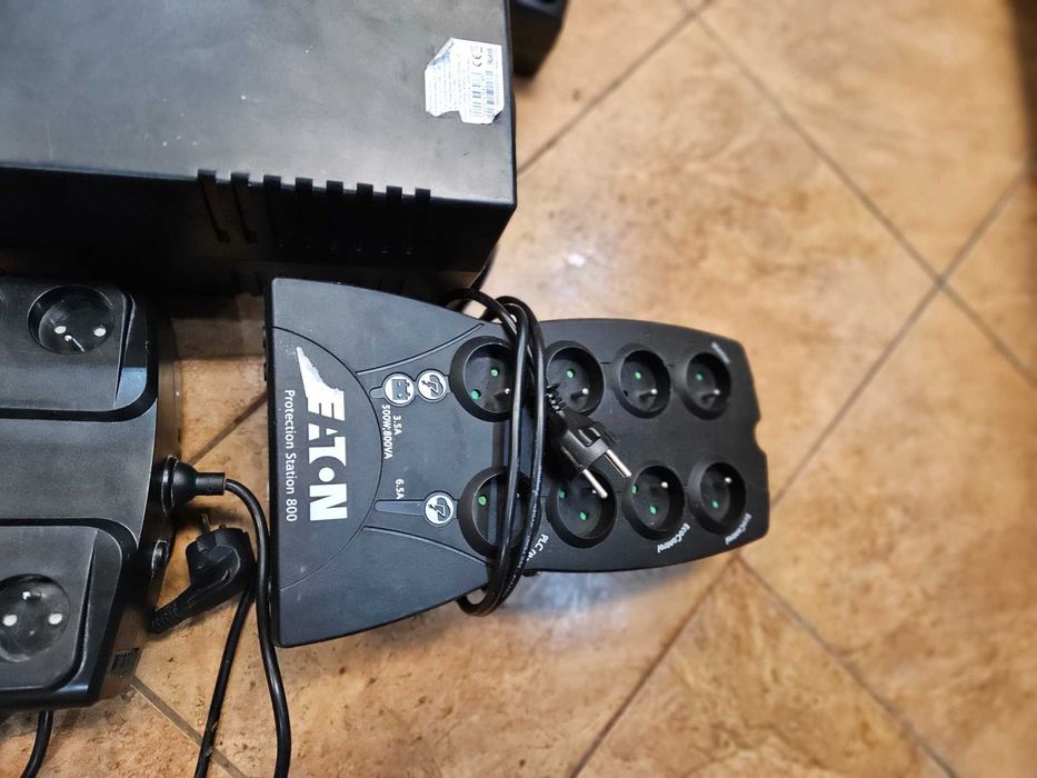 Zestaw UPS APC / EATON / PowerWalker