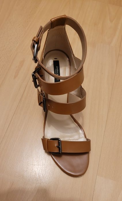 Buty na obcasie sandały brązowe Zara Basic r. 38
