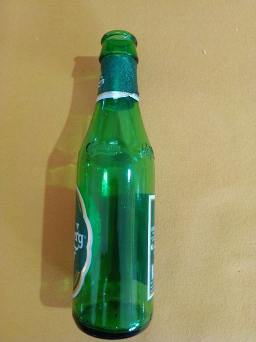 Garrafa antiga de cerveja Carlsberg