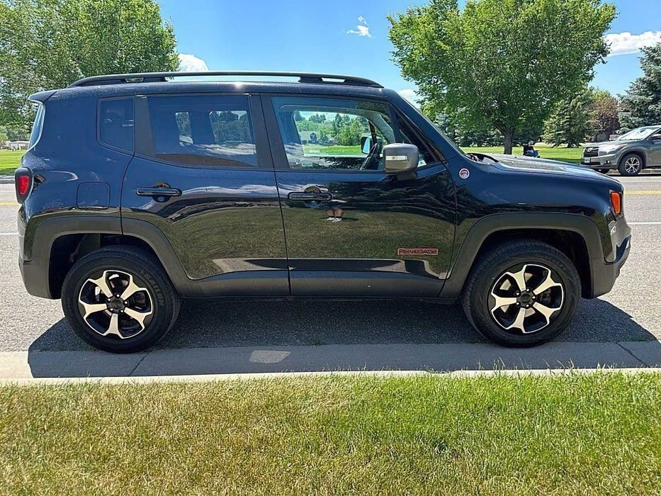 Jeep Renegade Trailhawk      2020