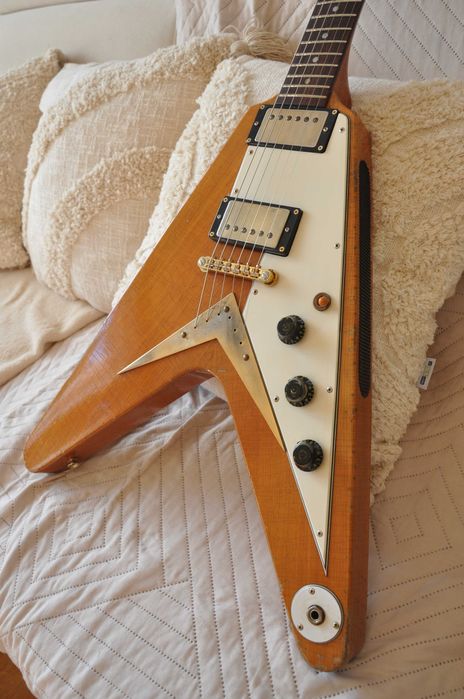 SKG Korina 58 Flying V Gibson