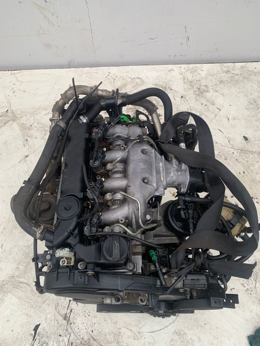 kompletny silnik 2.2 HDi  10DZ33 Citroen C8 Fiat Peugeot 807  Lancia