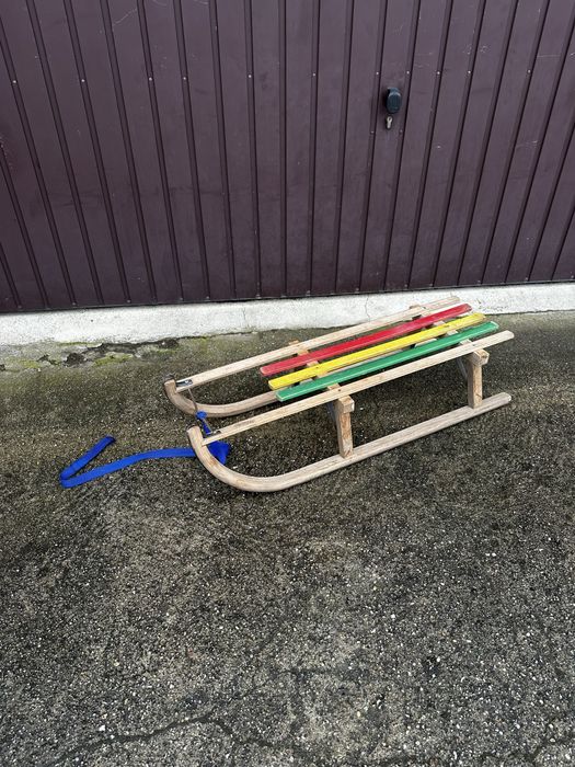 Solidne Sanki drewniane-dobry stan