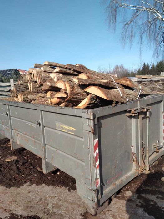 tanie drewno opałowe dębowe dąb zrzyny okorki klocki