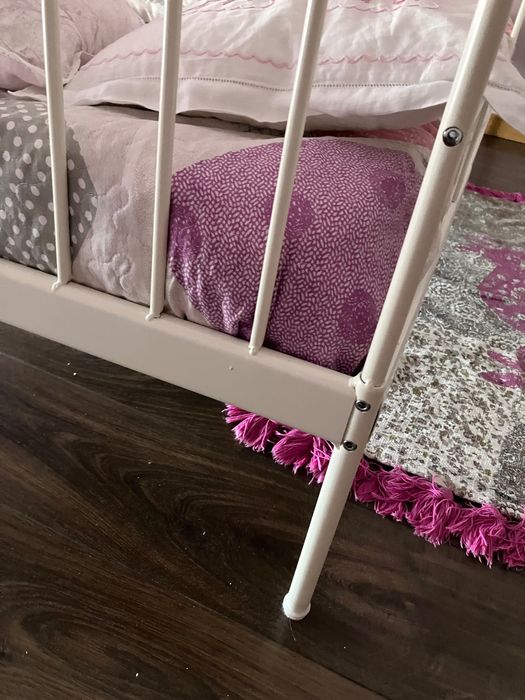 Cama criança ferro extensível, nova, dos 3 aos 13 anos