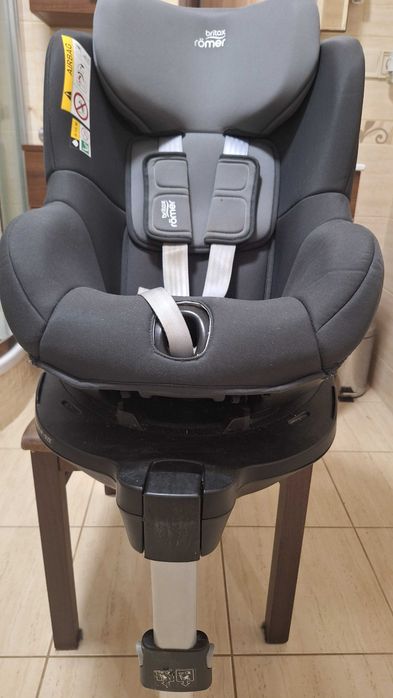 Fotelik samochodowy Britax Römer Duaflix M i-Size