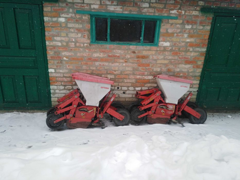 Висівні секції вакуумної сівалки Kverneland Оптіма