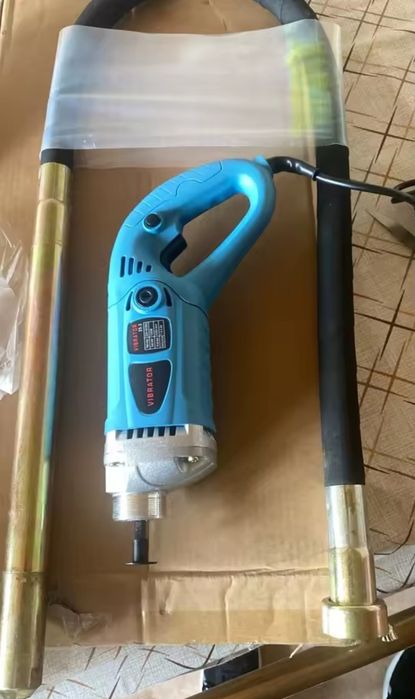 Vibrador de Betão Elétrico 35mm (Novo/Selado)