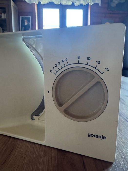 Maszynka elektryczna do wędlin i pieczywa GORENJE