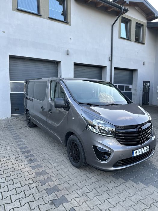 Wynajem Busa 9-osobowego z kierowcą lub bez- Działdowo i okolice