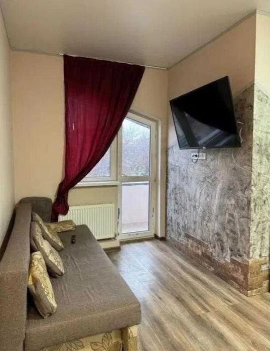 1-к, Золочівська вул., Залютине