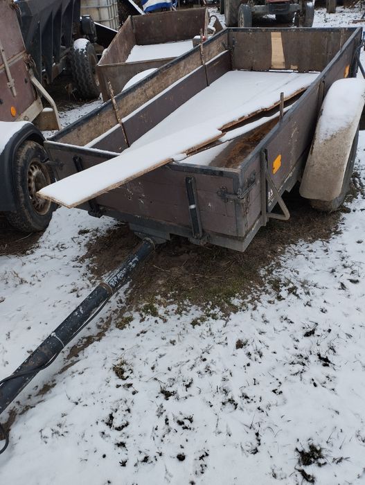 Przyczepy samochodowe