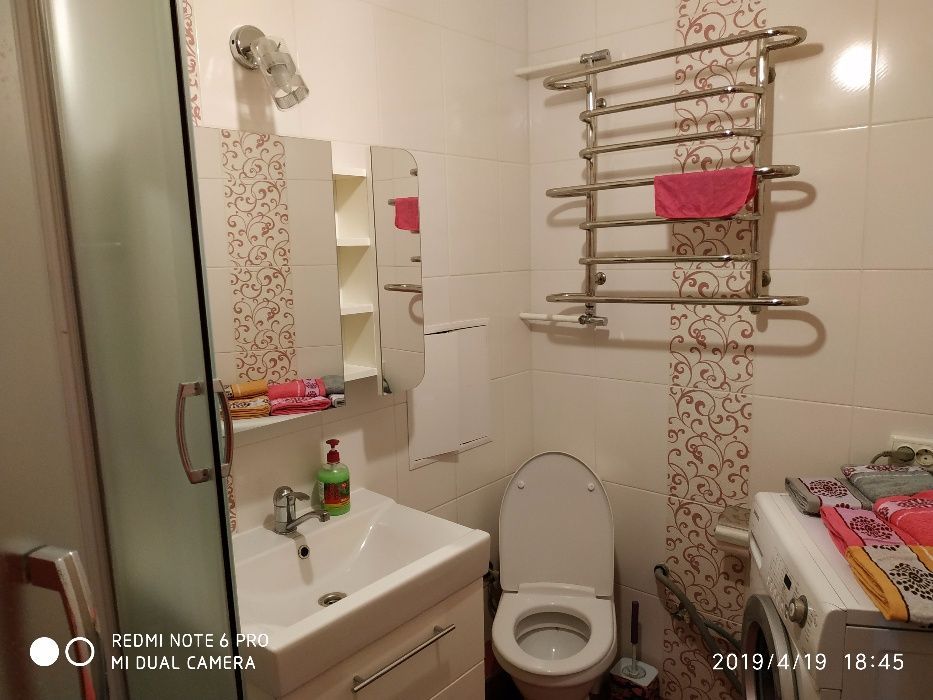 Оренда Квартири,Подобово,Погодинно.Двох кімнатна Зарічанська,Думка