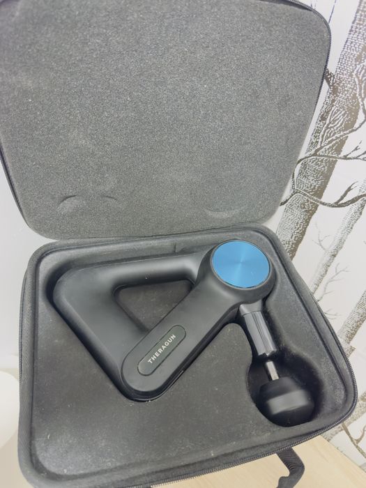 Theragun Pro - Pistola de massagem