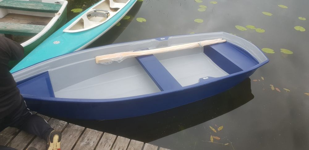 Łódka wędkarska 330
