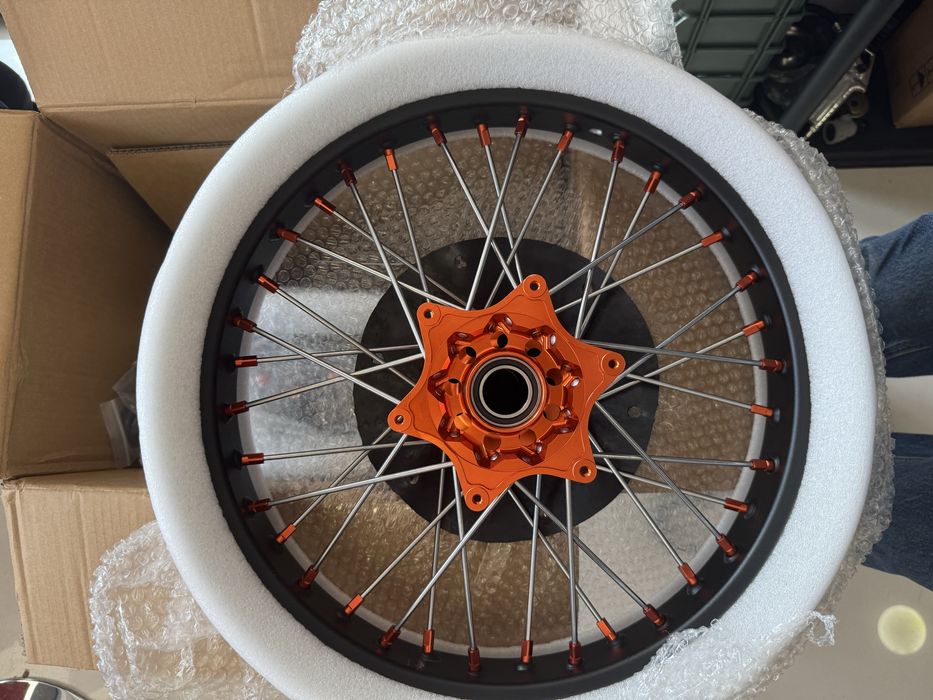 Jantes Supermotard 17” KTM HUSQVARNA GAS GAS