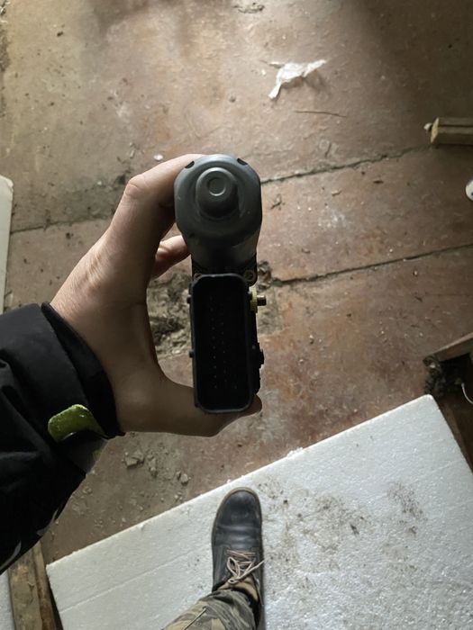 стеклоподемники пасат б5 2 шт за 800 грн