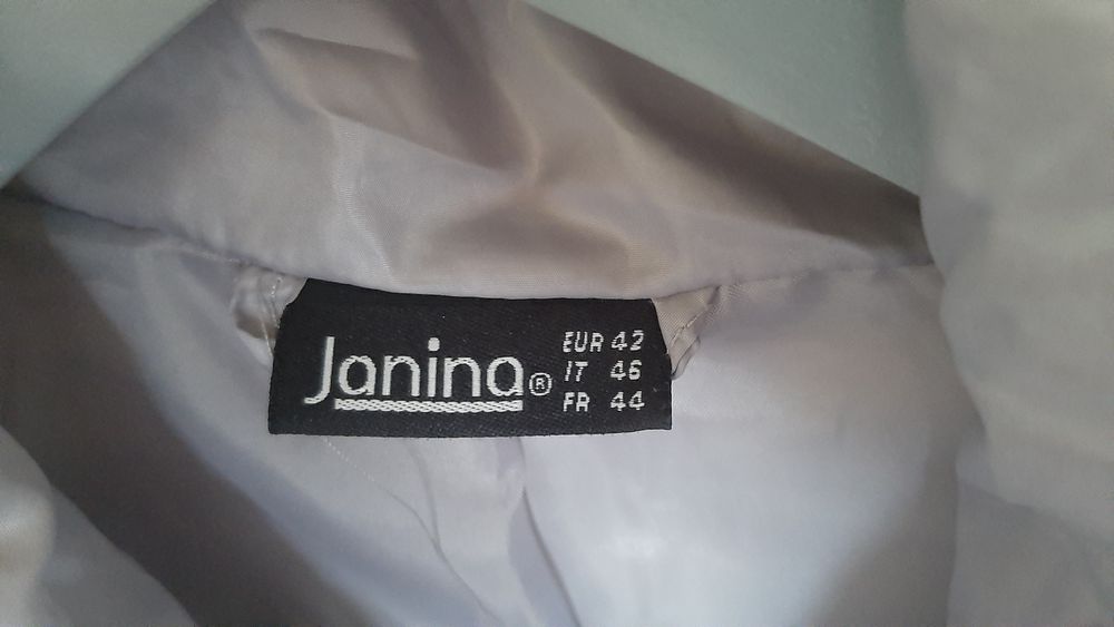 Lekka kurtka szara pikowana L