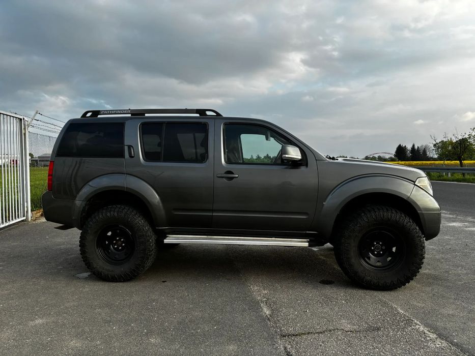 Nissan Pathfinder Nissan Pathfinder 35", 5" Lift 2.5DCI 177KM Doinwestowany 2007
