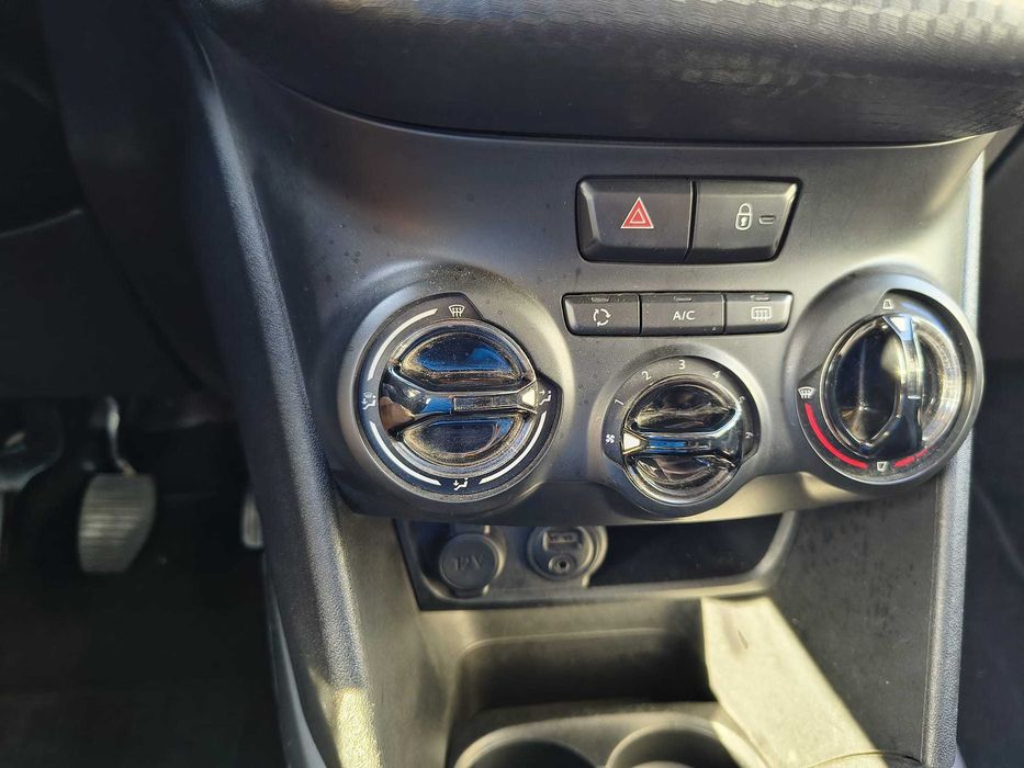 Peugeot 2008 — fotografia 8
