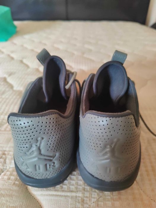 Nike Aie Jordan ECLIPSE LTR 'BERLIN' tam 43 excelentes